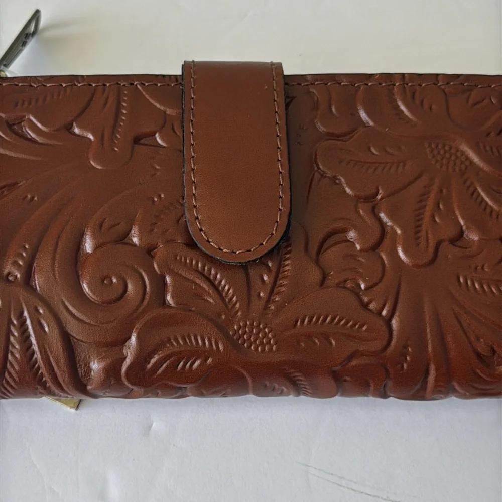 Patricia Nash NAZARI Leather Bifold Wallet Tooled Card Case Floral Florence